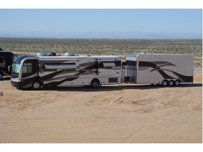 Fleetwood Revolution w/matching stacker