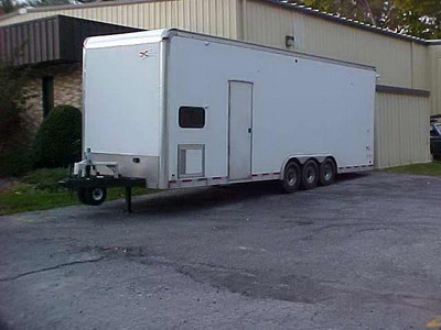 30 Foot United Express Custom Stacker