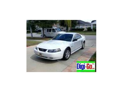 2004 Ford Mustang V6 Coupe