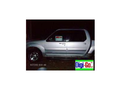 2002 Ford Explorer sports trac 2wd/ 4doo