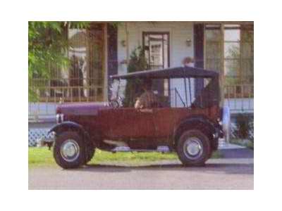1913 Studebaker Touring