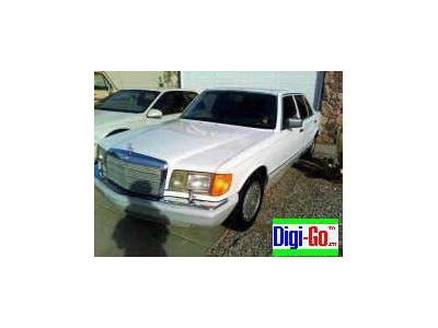 1989 Mercedes-Benz 560 SEL