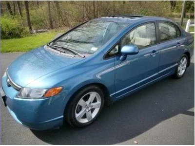 Like New Non-Smoker  2007 civic 4D