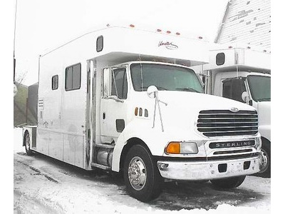 2001 Sterling w/New United 14 conv