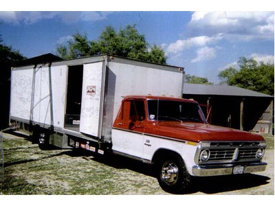 1974 F-350 Ford Race Car Hauler