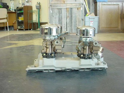 4X2 INTAKE MANIFOLD & CARBS 
