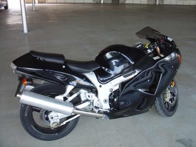 2004 Suzuki Hyabusa GSX1300R- SCAM AD