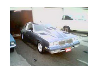 86 OLDS L/S 10.5 car